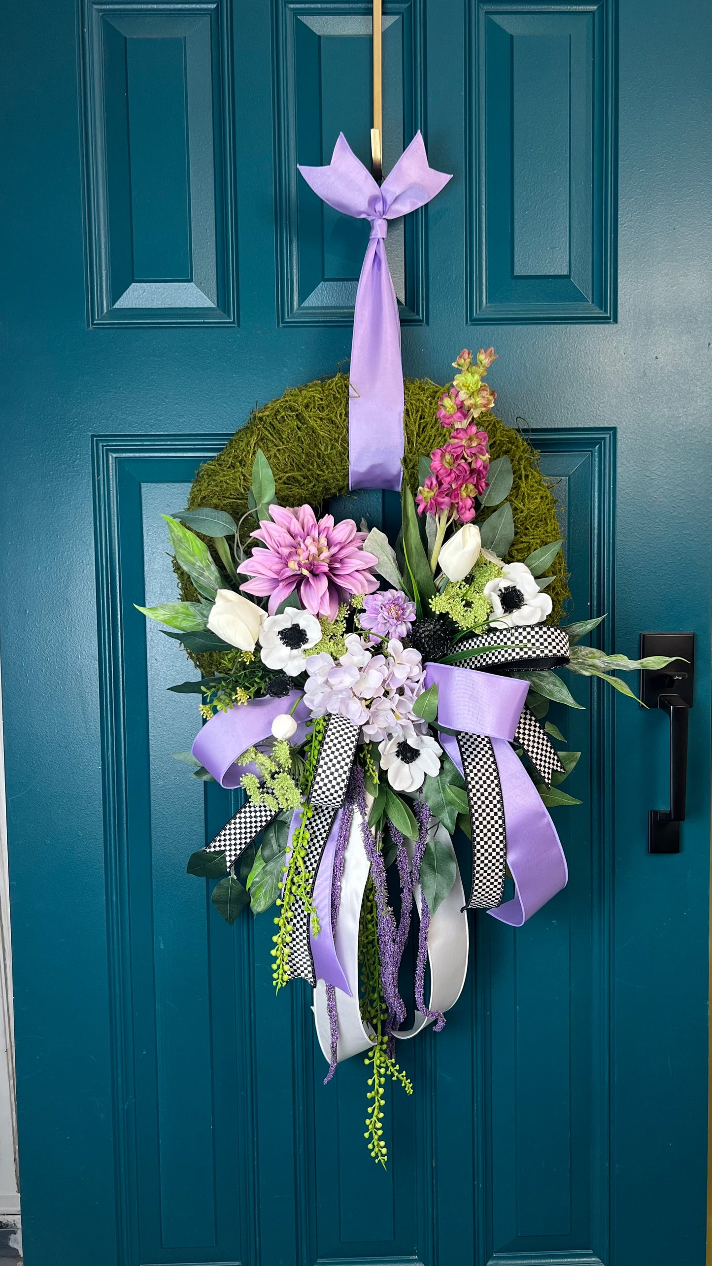 Lavendar and Black Checkered Wreath