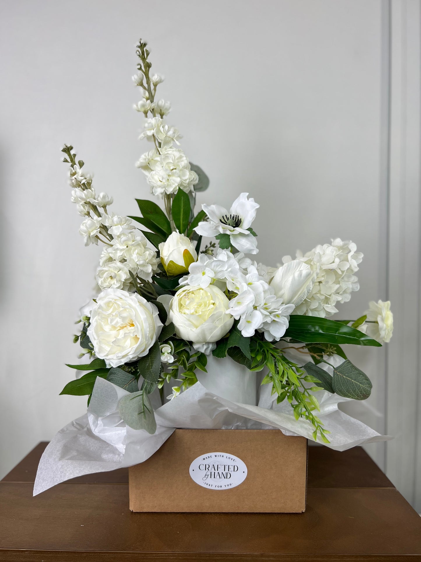 * DESIGNERS CHOICE* Modern Sympathy Arrangement