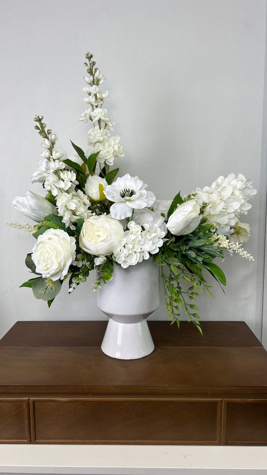 * DESIGNERS CHOICE* Modern Sympathy Arrangement