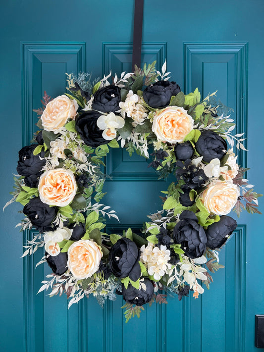 Black and Cream Neutral Halloween Wreath