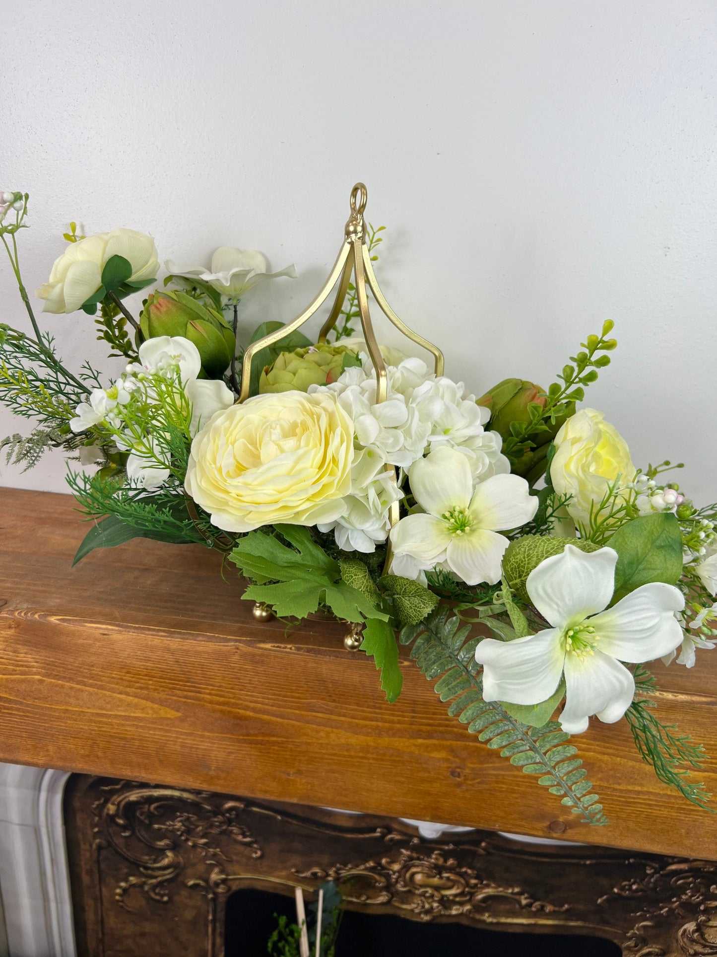 Modern Elegant Table piece, Everyday Coffee Table Arrangement, French Flower, Bespoke Floral Arrangement, White Wedding Decor, Housewarming