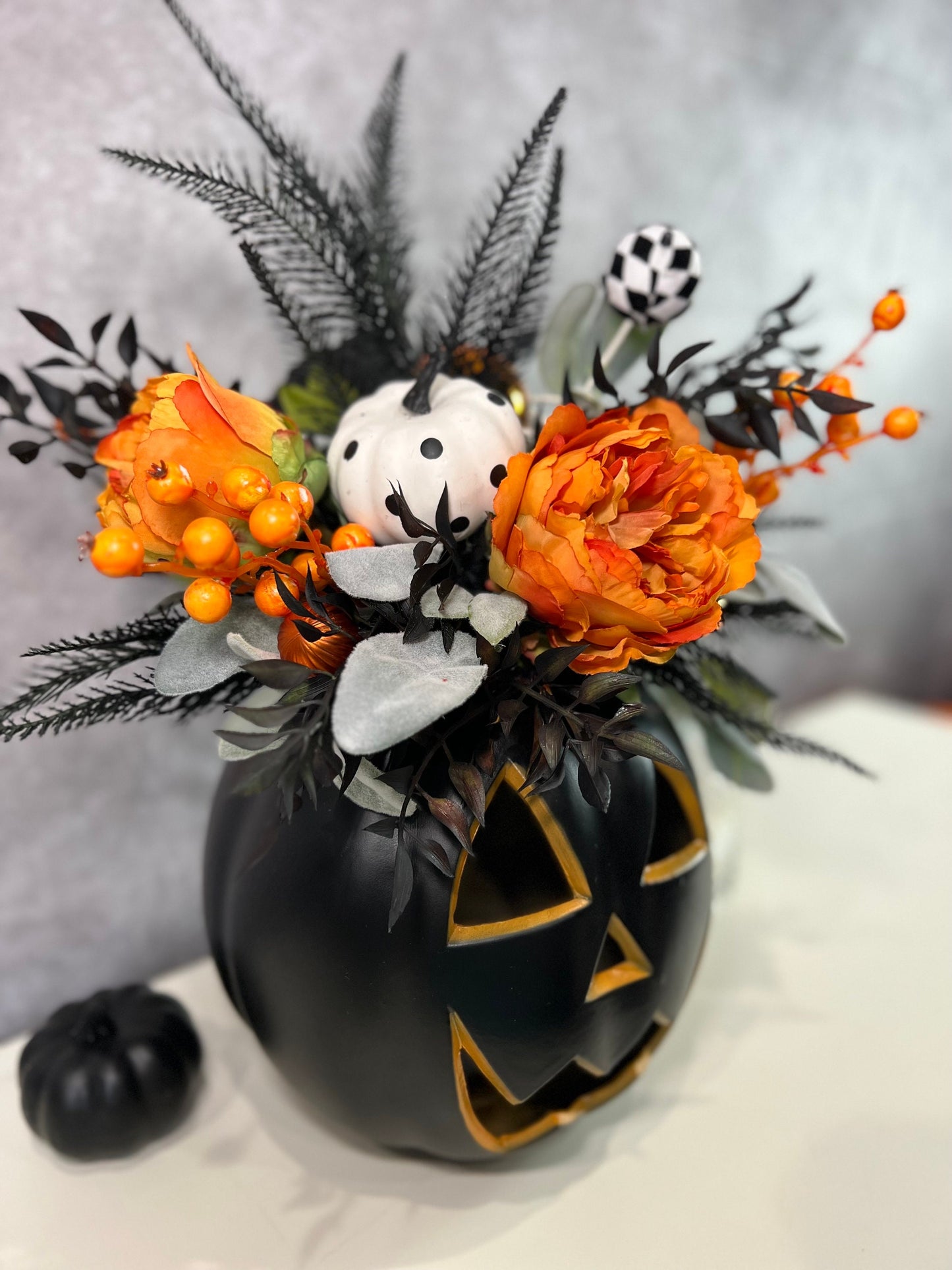 Lighted Halloween Pumpkin Table Decor